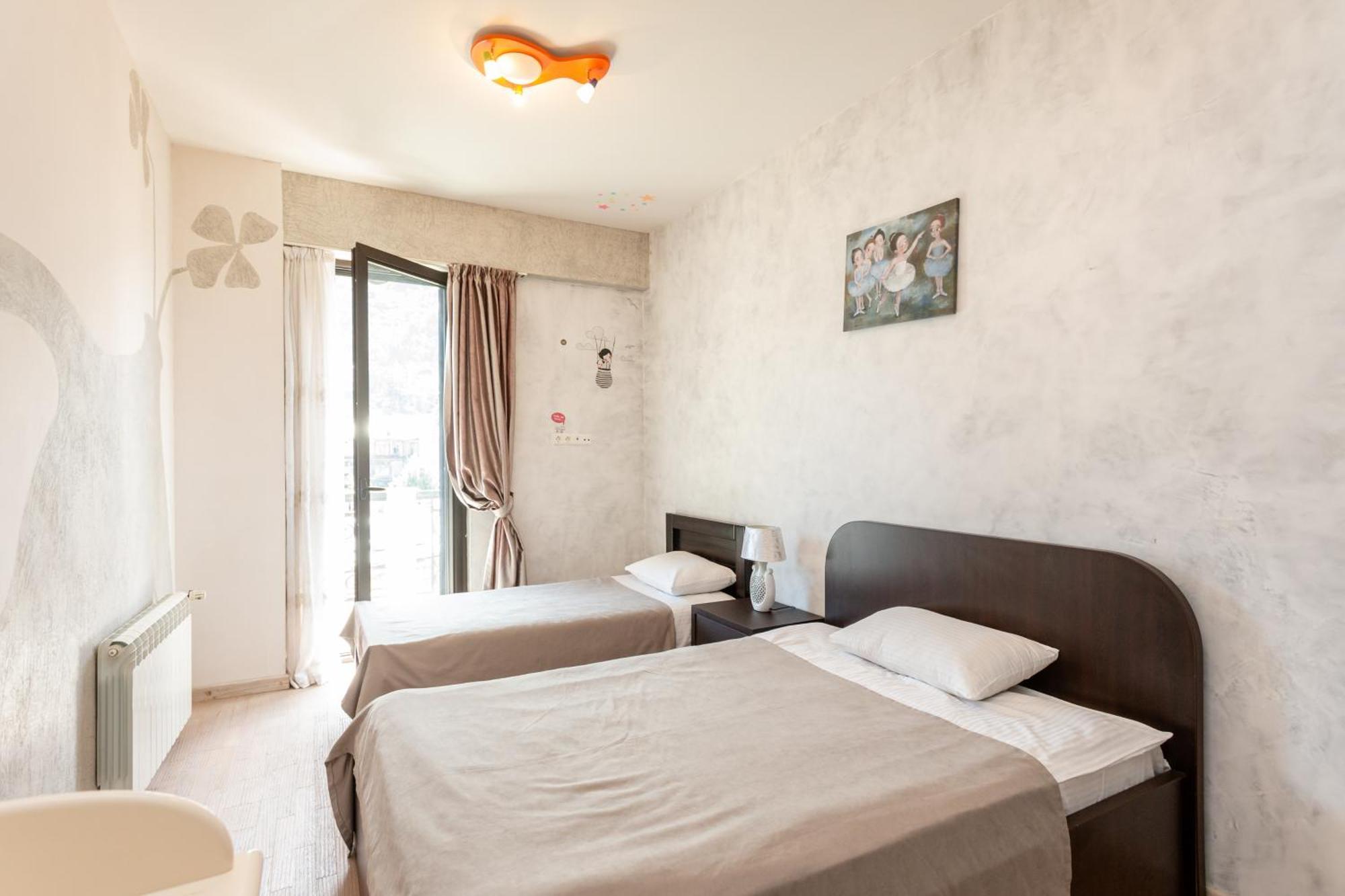 Serviced Apartment On Rustaveli Avenue 9 Tbilisi Zewnętrze zdjęcie